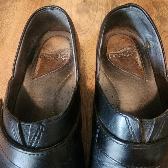 Dansko Solstice Black Leather Button Strap Clogs #9815020200 Women's 8.5 - 9 - Picture 11 of 12